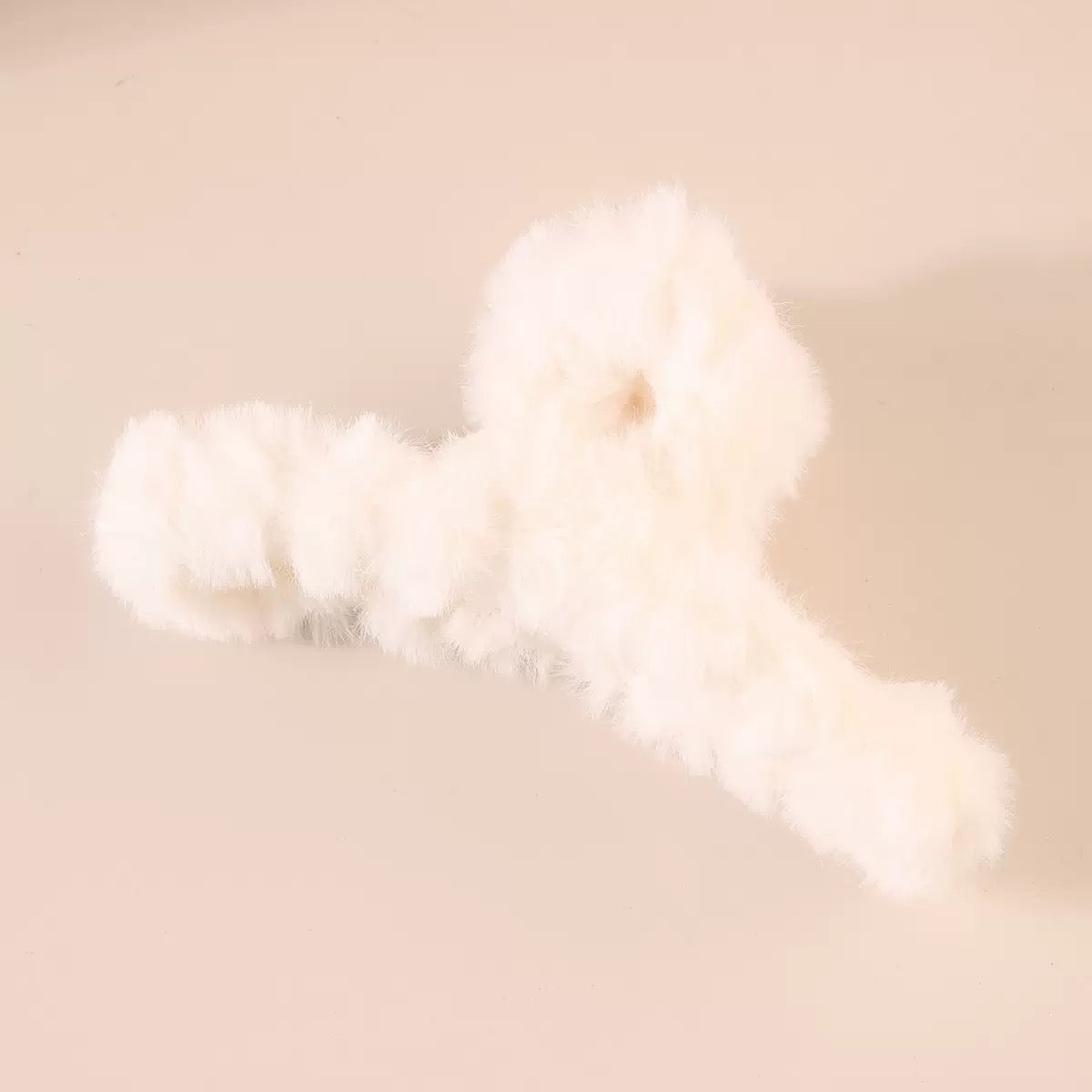 毛布のサメ型ヘアクリップDIY