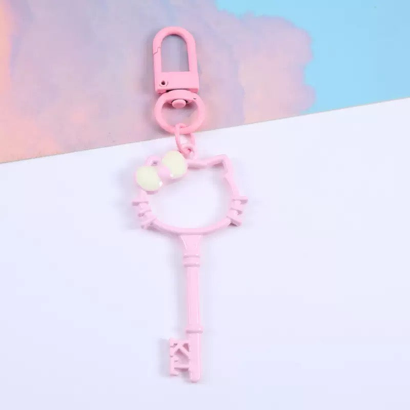合金キティちゃんキーホルダーオブジェ