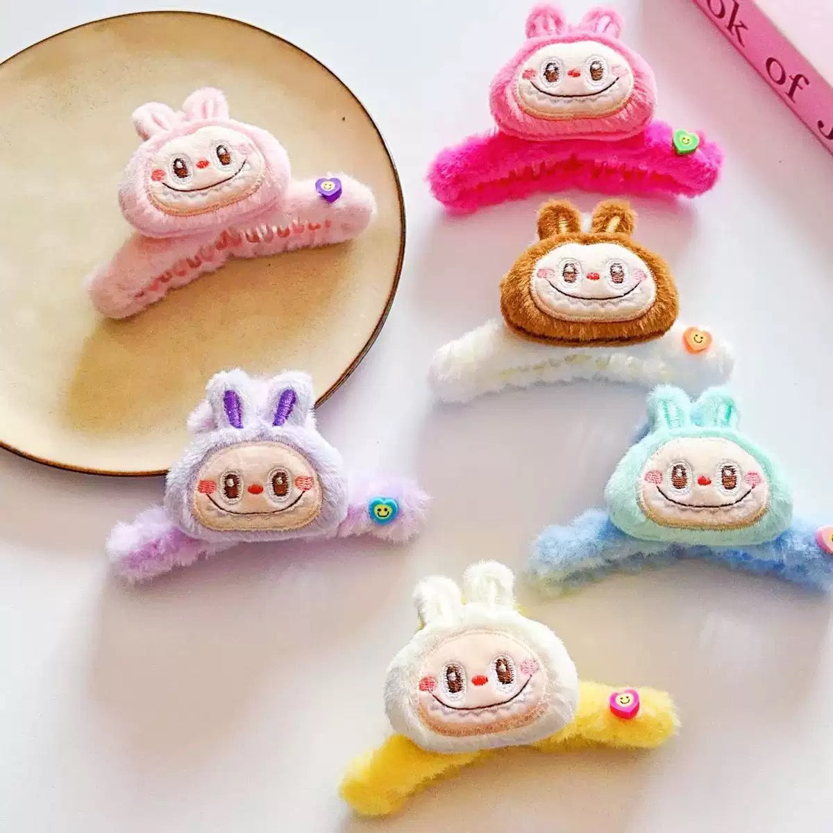 毛布のサメ型ヘアクリップDIY