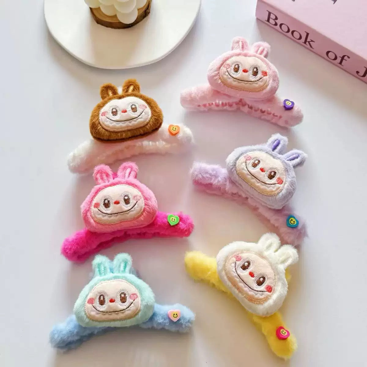 毛布のサメ型ヘアクリップDIY