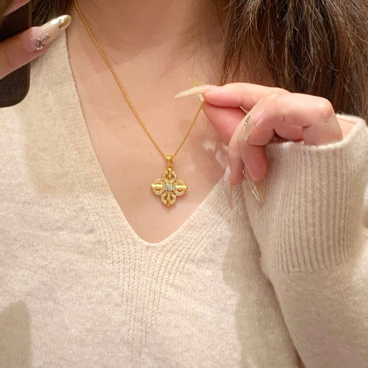 新点鑽十字金剛杵ネックレスペンダント