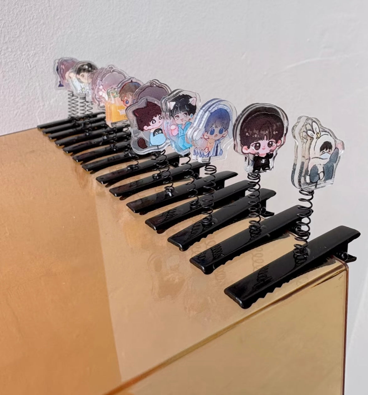 4cmの黒いスプリング付きアヒルのくちばしクリップ