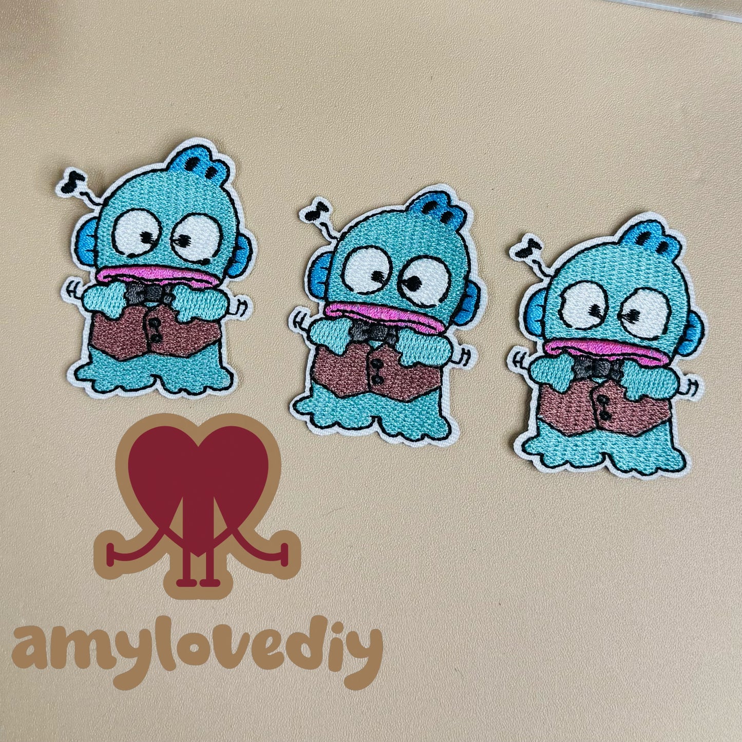 アニメ刺繍布貼りDIYパーツ