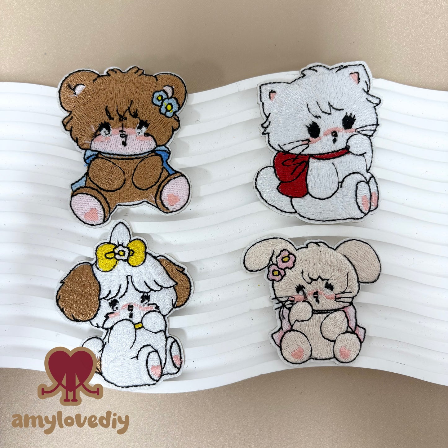 アニメ刺繍布貼りDIYパーツ