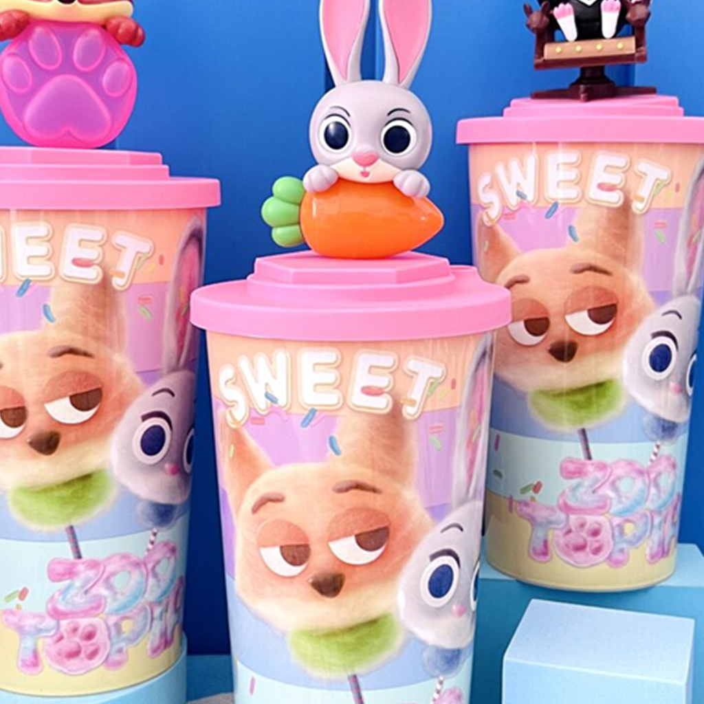 ディズニー ズートピア ニック 立体フィギュア付き ストローカップ 620ml
