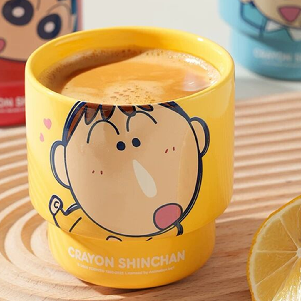 デイジーダック 立体バッジセラミックマグ 370ml ピンク