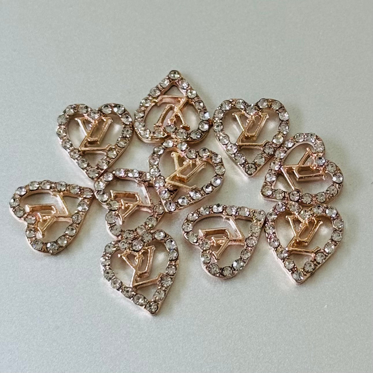 秘密金属ネイルアクセサリー10pcs