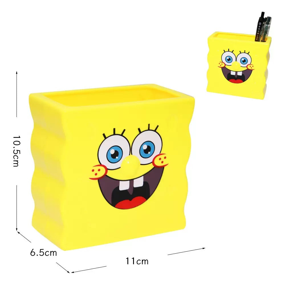 筆筒はキャラクター柄で可愛い