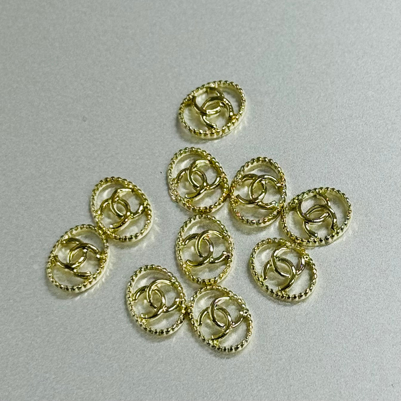 秘密金属ネイルアクセサリー10pcs