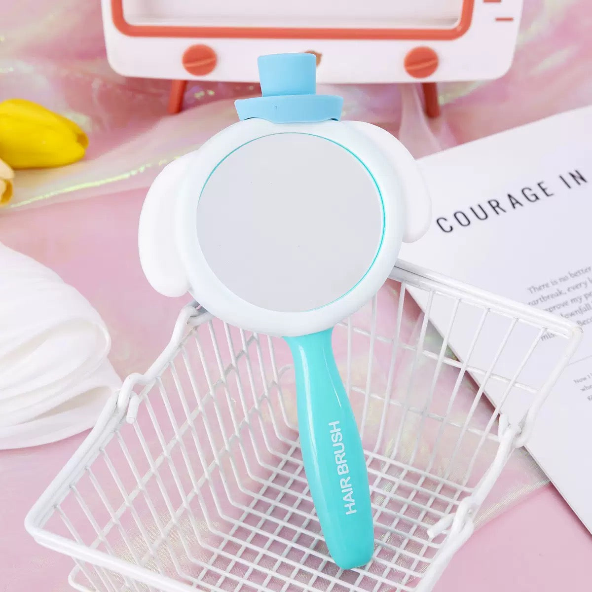 可愛いキャラクターデザインのヘアブラシ（鏡付き）