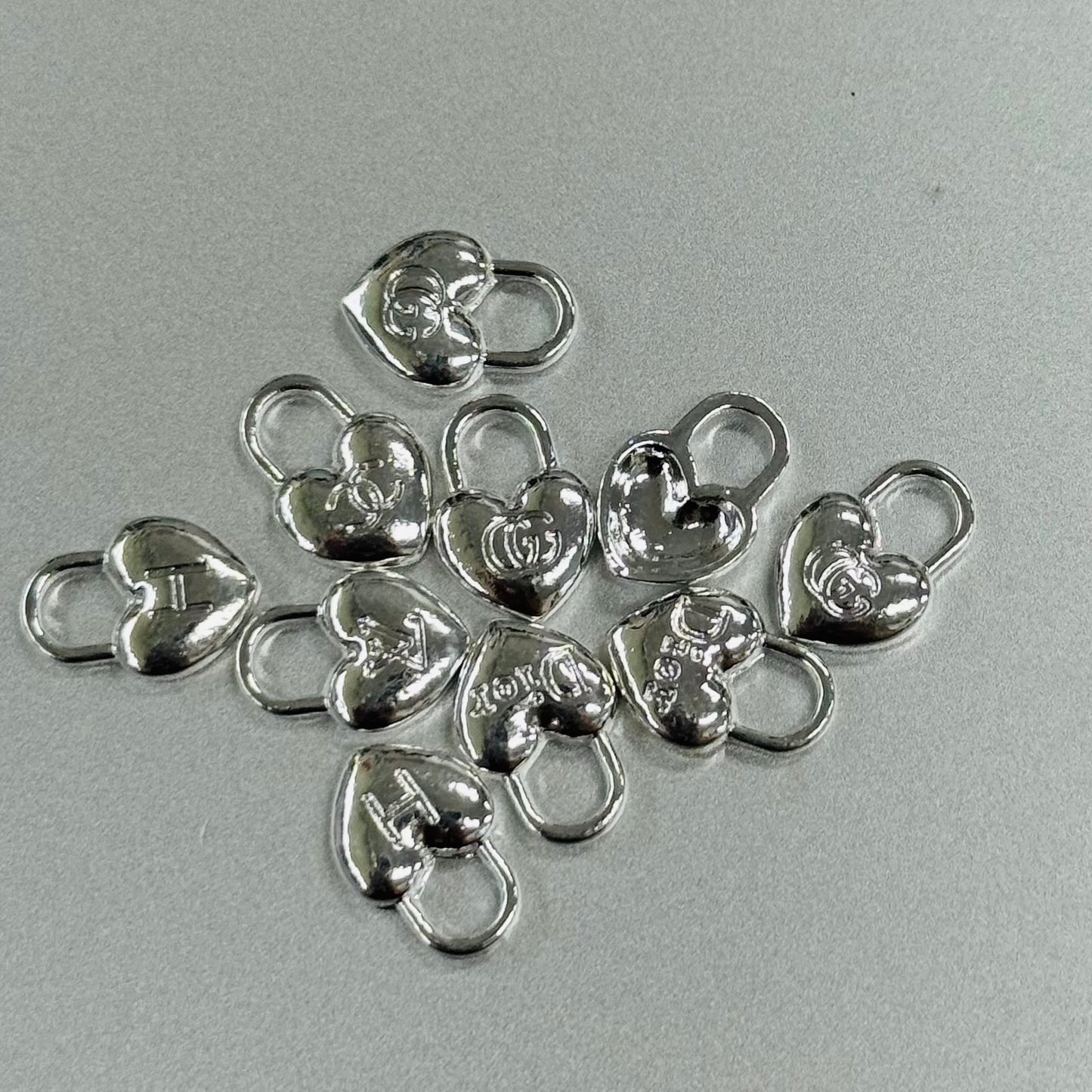 秘密金属ネイルアクセサリー10pcs