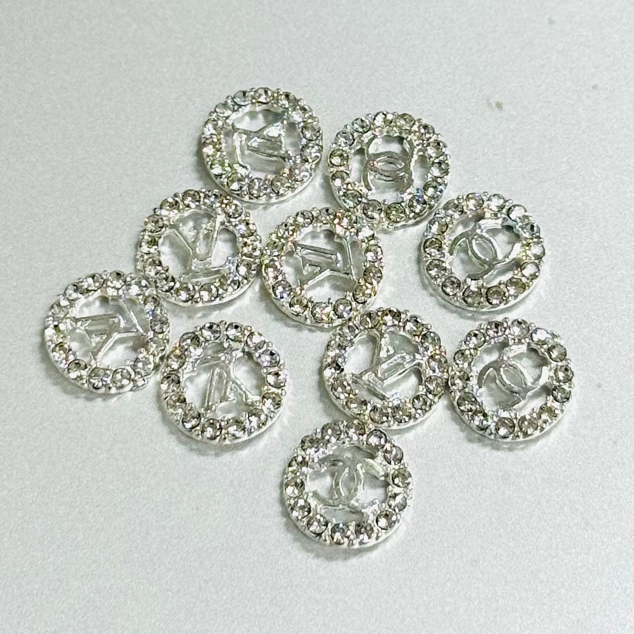 秘密金属ネイルアクセサリー10pcs