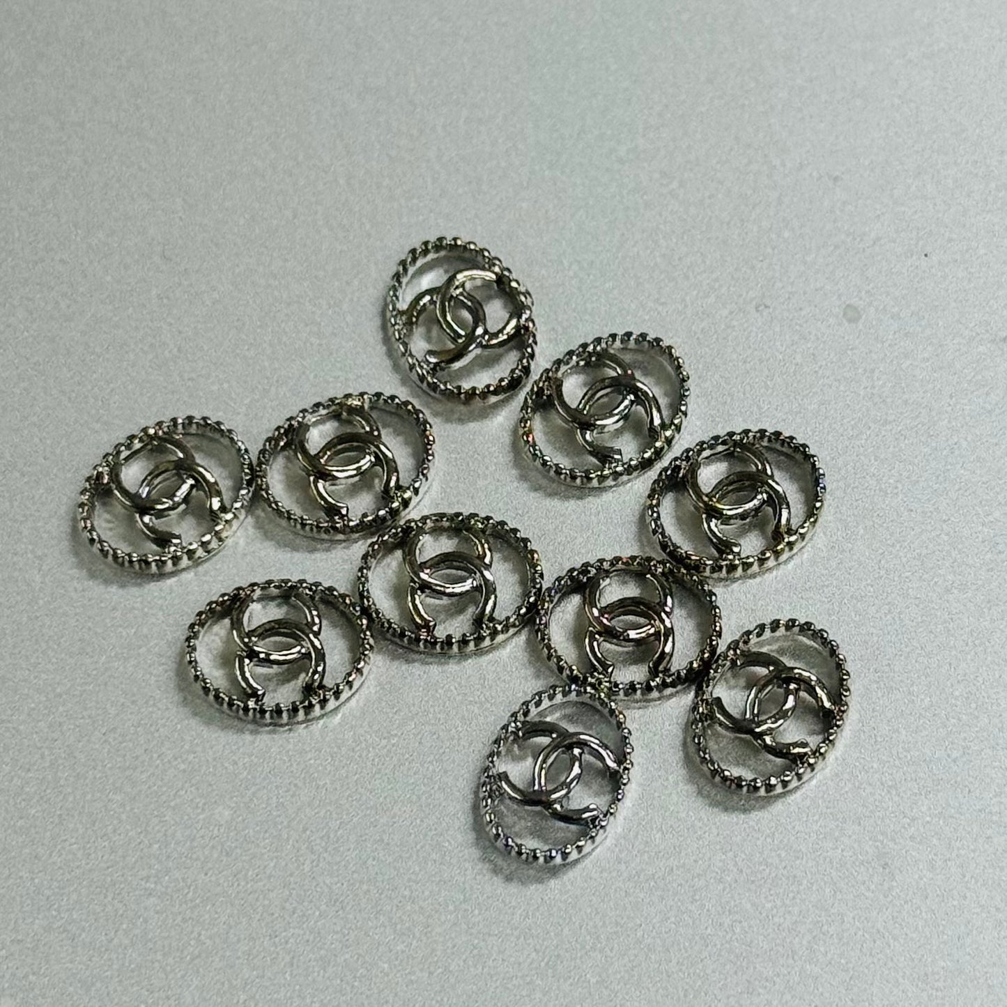 秘密金属ネイルアクセサリー10pcs