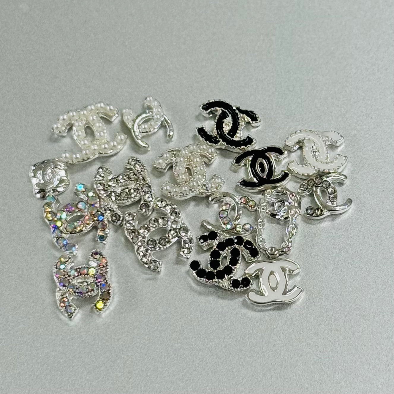 秘密金属ネイルアクセサリー10pcs