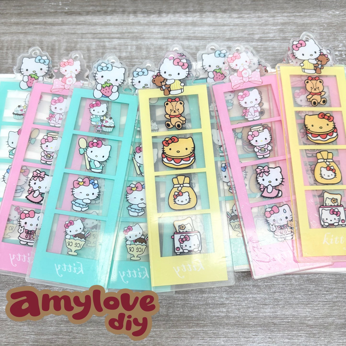 12.4x4cmキャラクターのアクリルブックマーク（10pcs-2種類から選べます）
