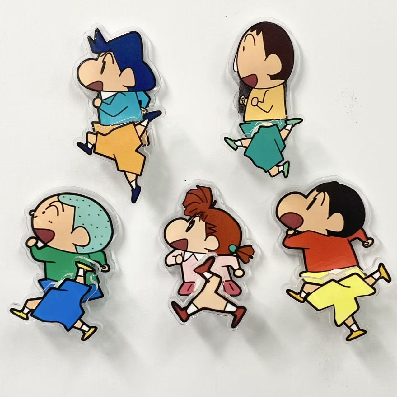 クレヨンしんちゃんファミリー回転マグネット（くるりん足回り）