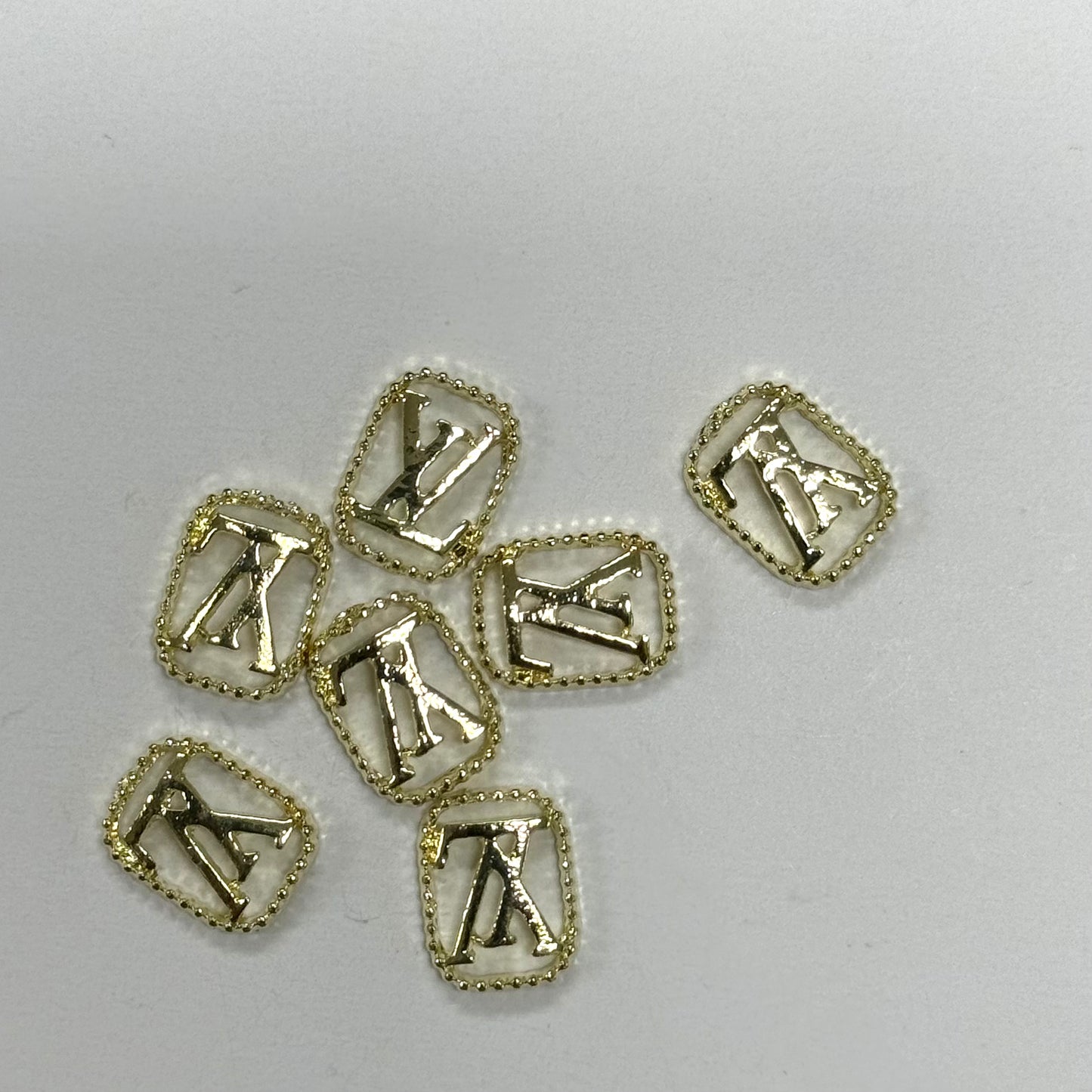 秘密金属ネイルアクセサリー10pcs